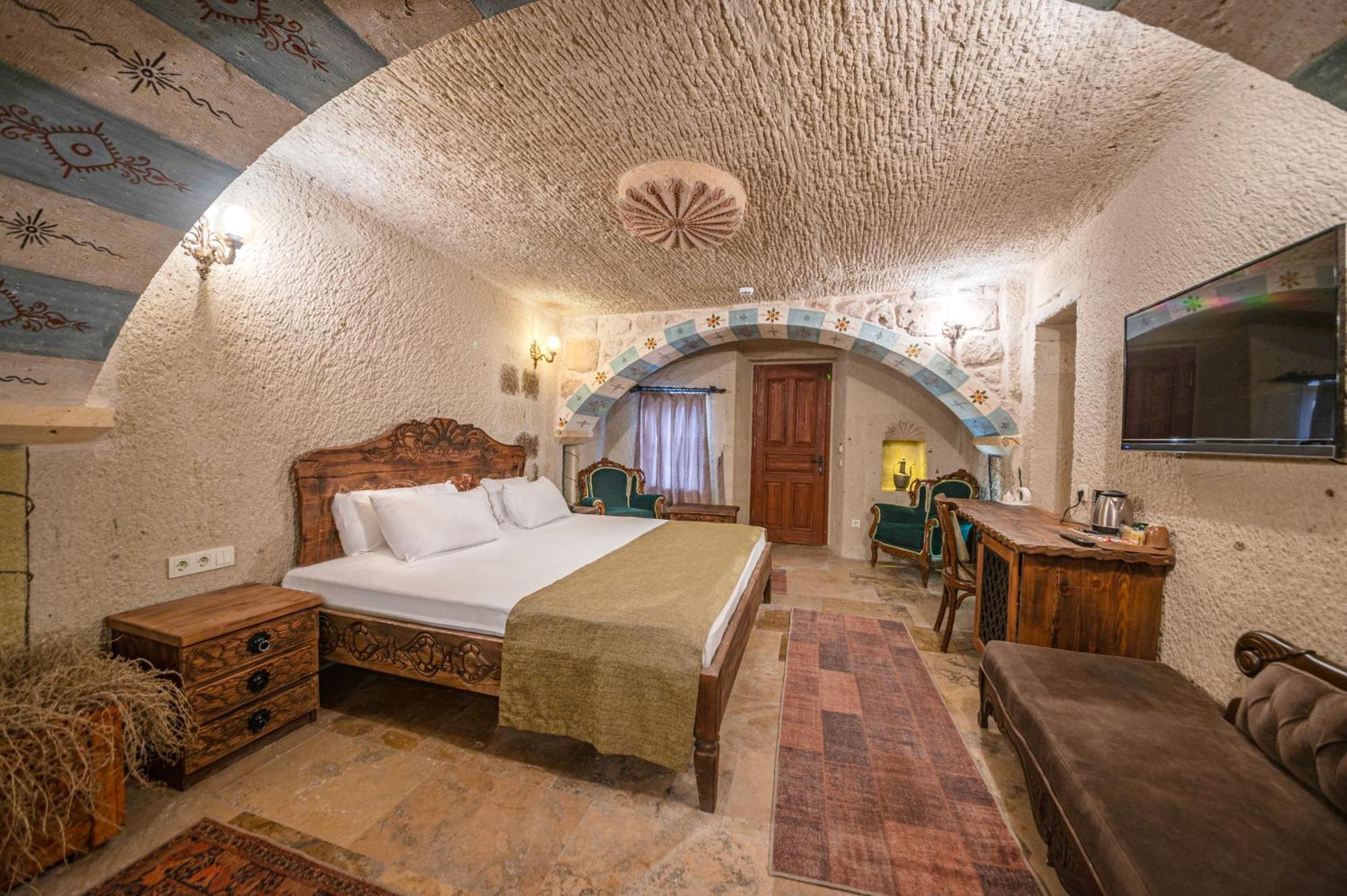 Capp Royal Cave Hotel Ürgüp Bagian luar foto
