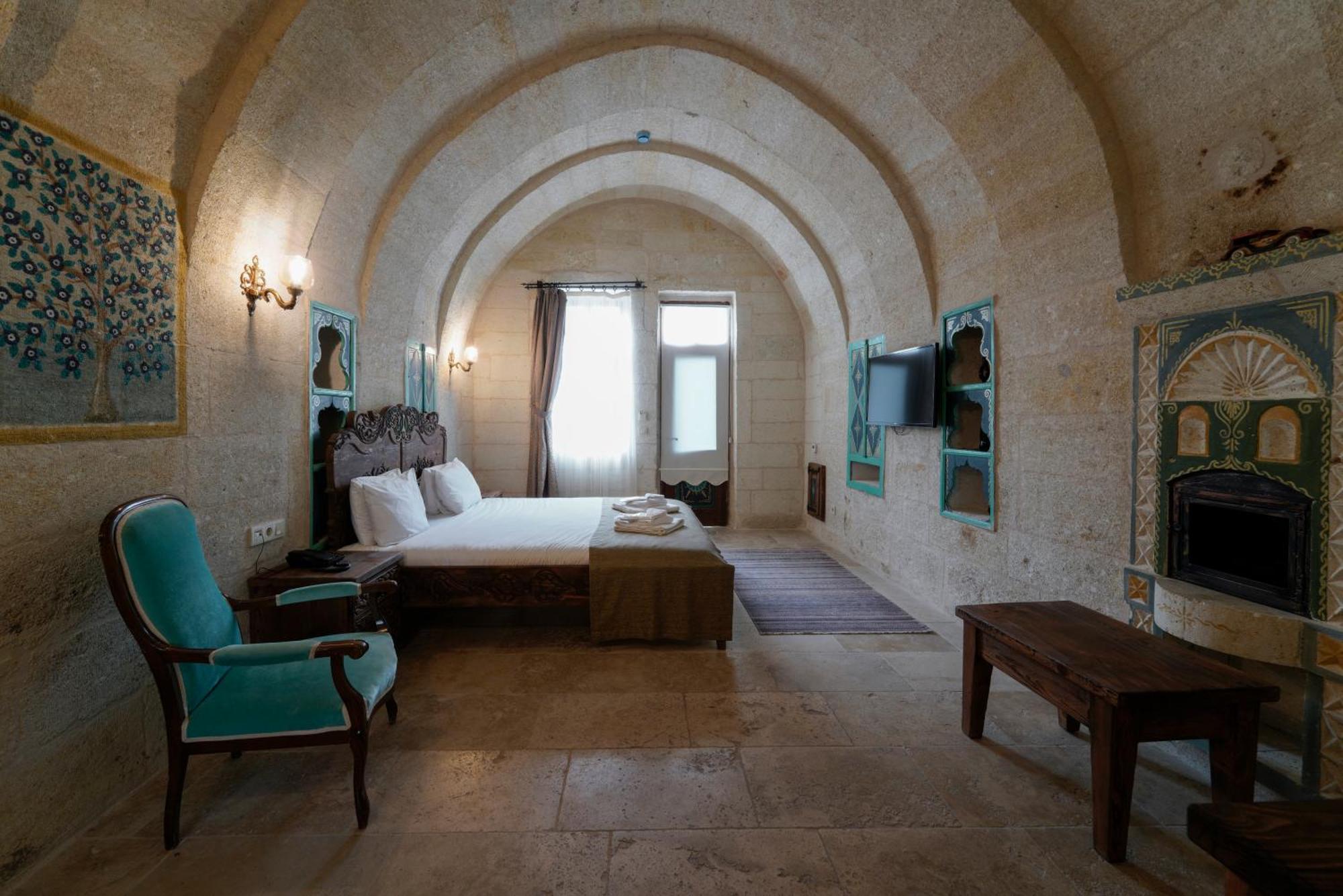 Capp Royal Cave Hotel Ürgüp Bagian luar foto