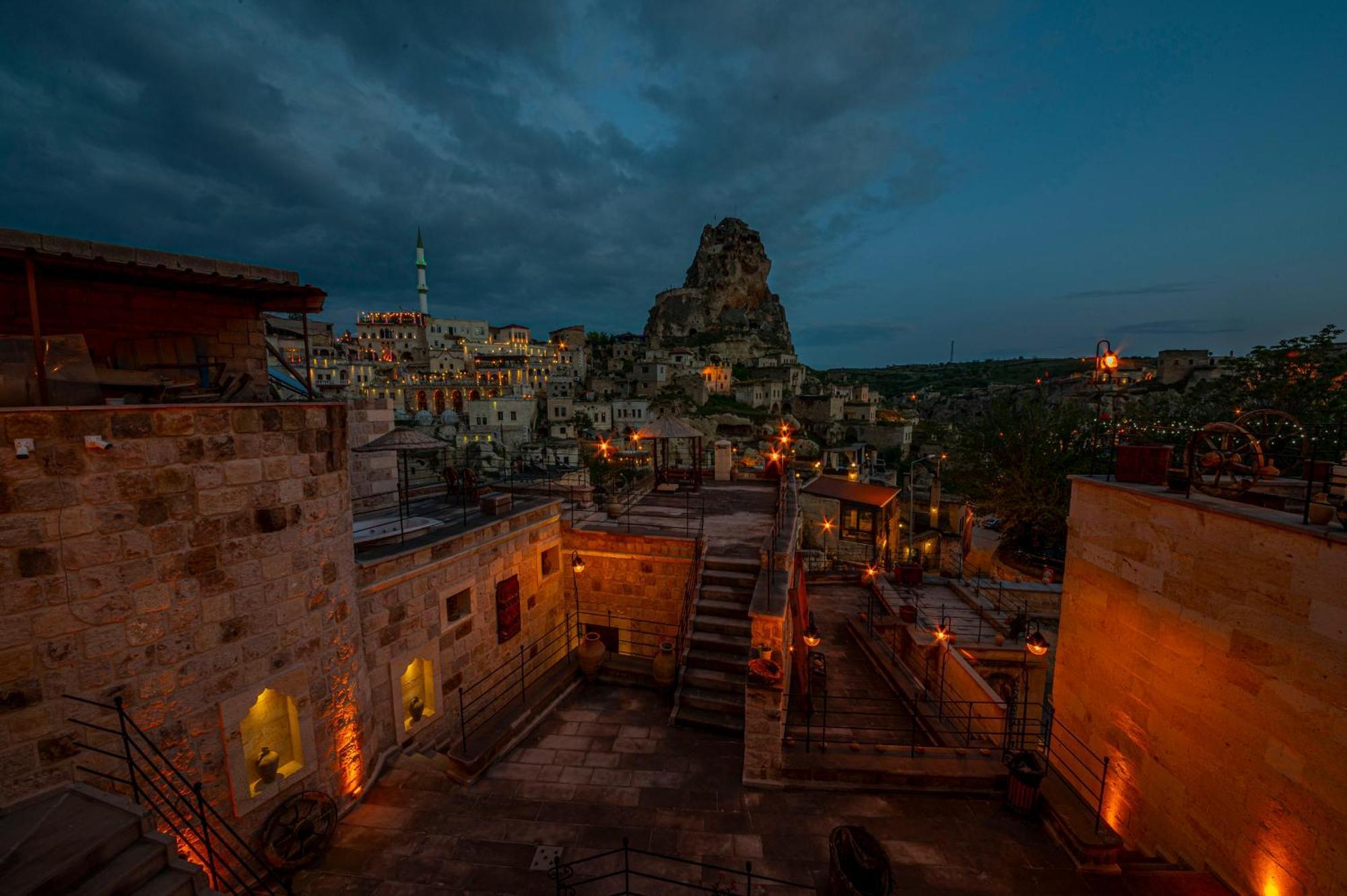 Capp Royal Cave Hotel Ürgüp Bagian luar foto