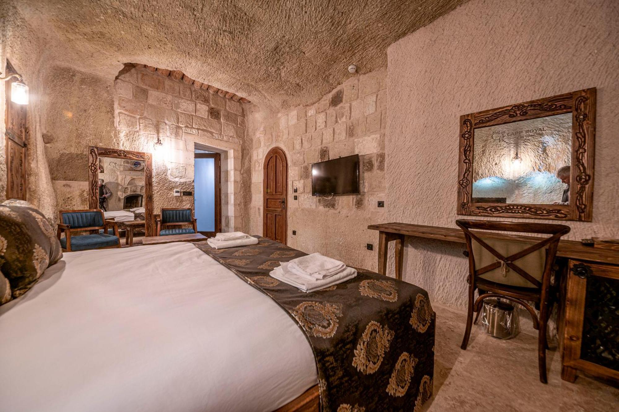 Capp Royal Cave Hotel Ürgüp Bagian luar foto