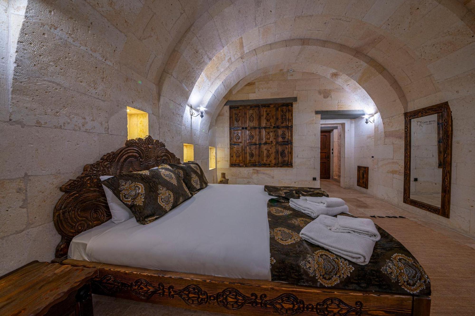 Capp Royal Cave Hotel Ürgüp Bagian luar foto