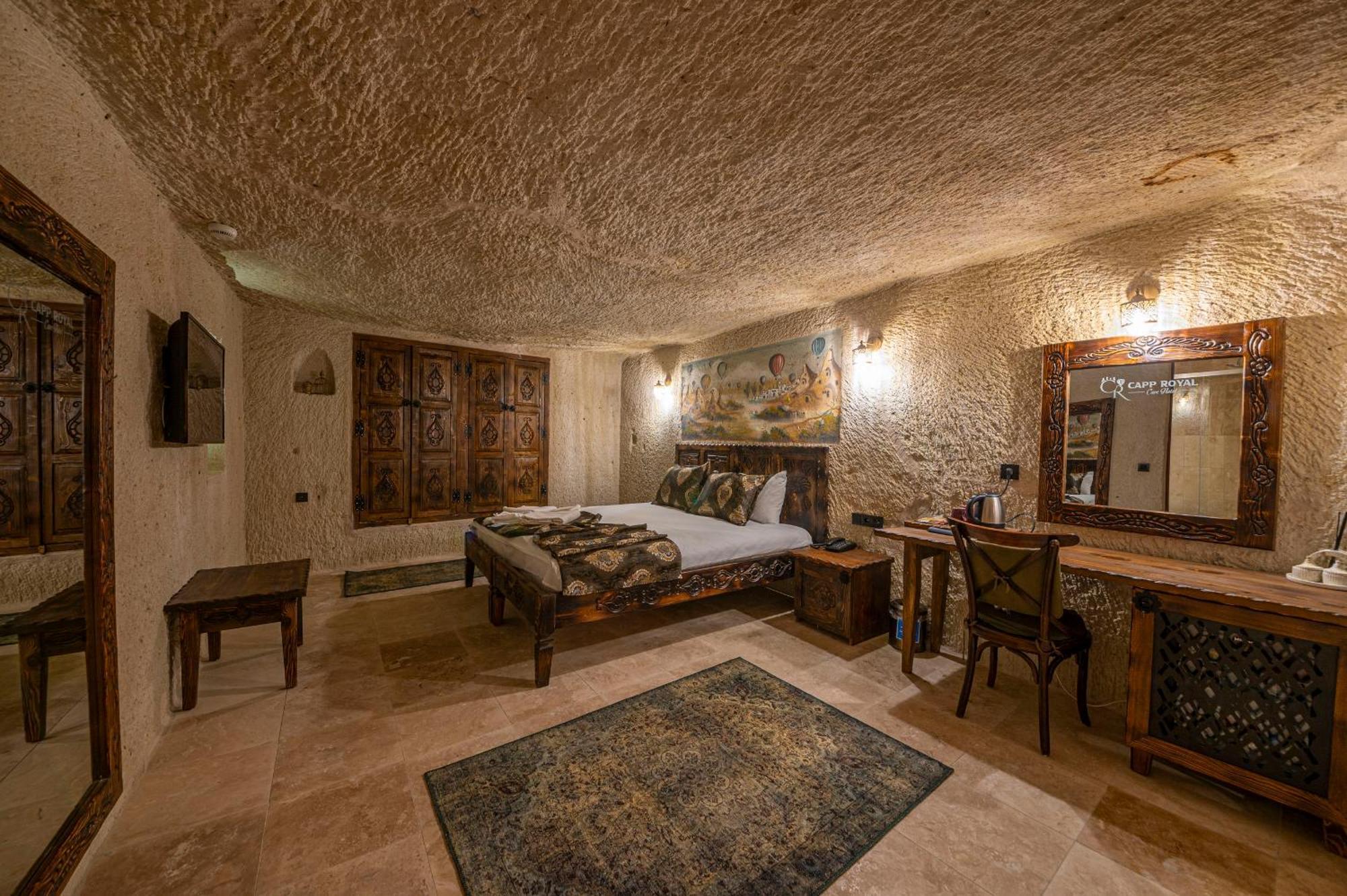 Capp Royal Cave Hotel Ürgüp Bagian luar foto